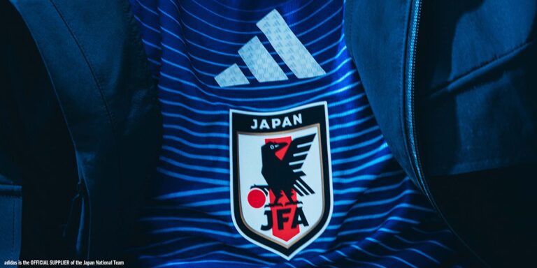 FQcFySaWHEdA6Vp3JJX9eV 1200 80
