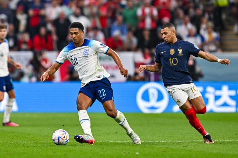 zoom mbappe haaland bellingham le xi des joueurs europeens les plus chers du monde