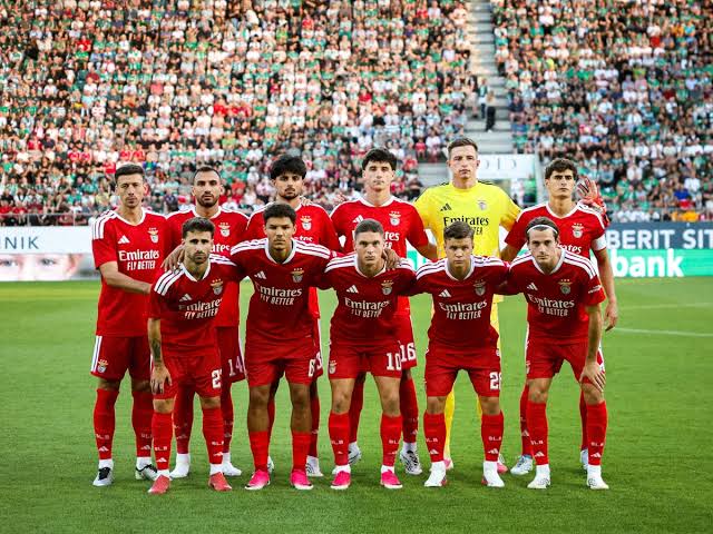 Liga Portugal 2026/2027: Favoritos ao Título, Surpresas e Previsões da Nova Época 3 images 1